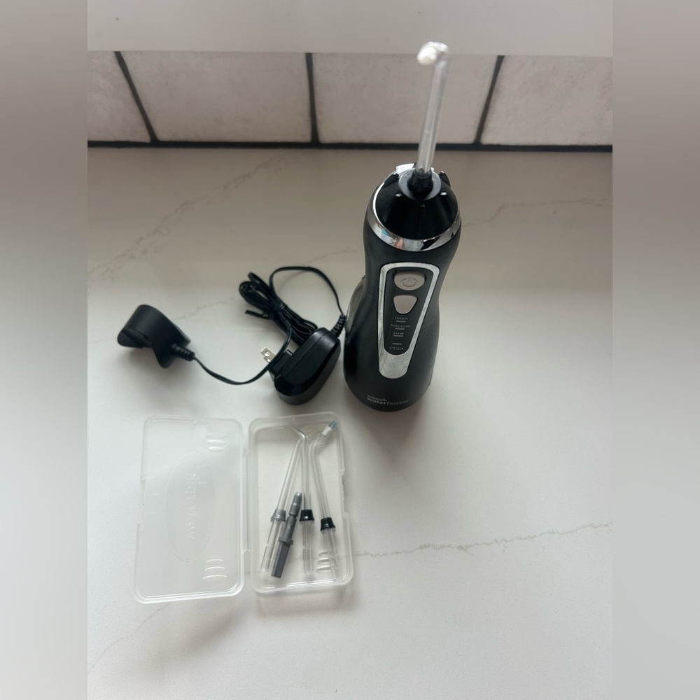 Waterpik Cordless Advanced 2.0 Water Flosser